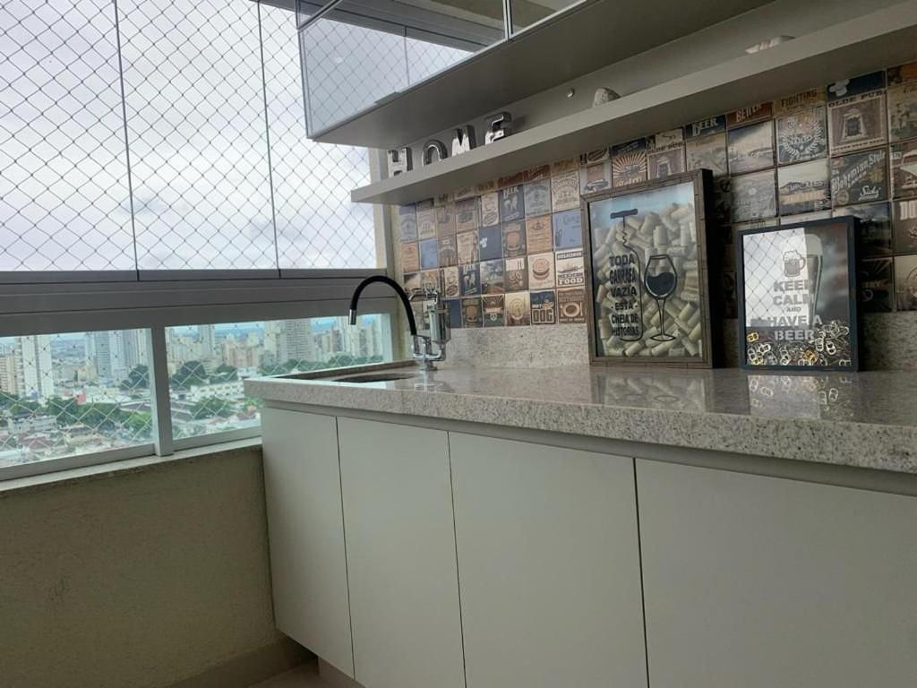 EC1003 - Apartamento com varanda e belíssima vista Goiânia Exterior foto