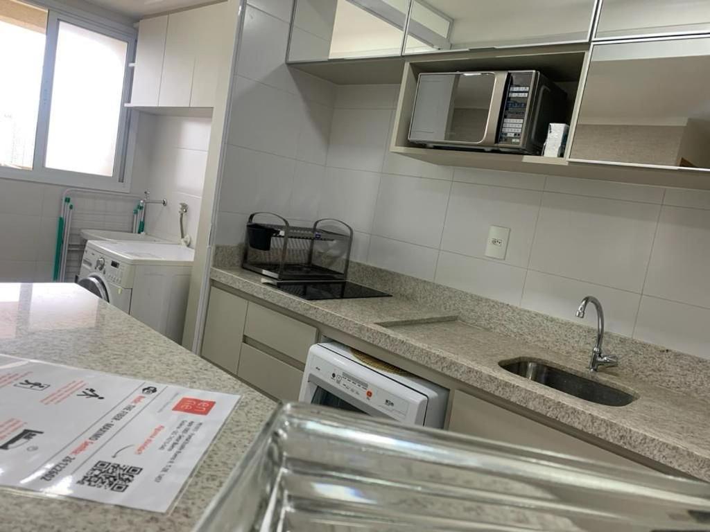 EC1003 - Apartamento com varanda e belíssima vista Goiânia Exterior foto